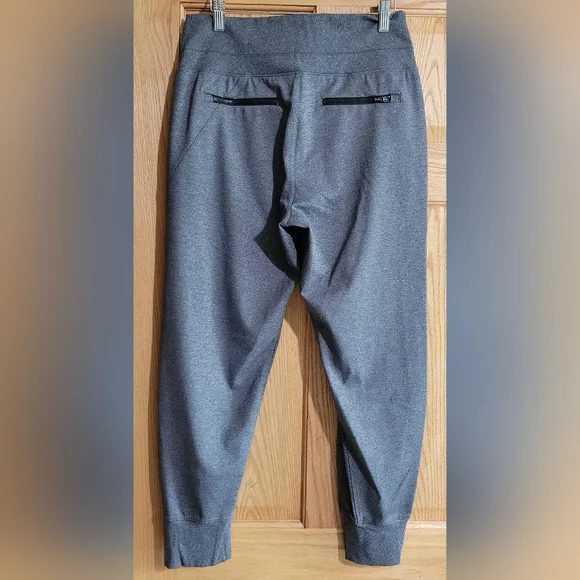 Altheta Venice Jogger - Picture 2 of 8